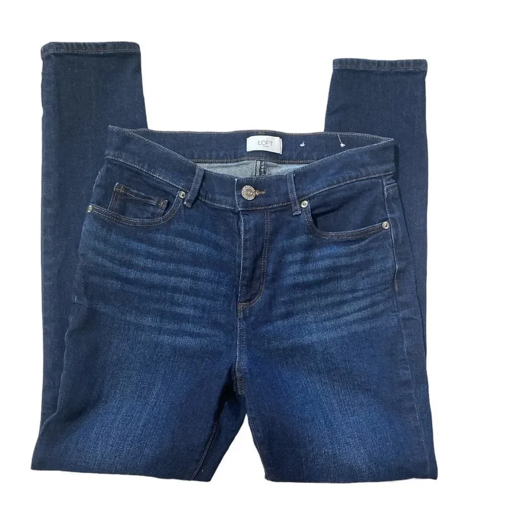 Loft Outlet Dark Blue Wash Skinny Jeans Women’s Size 4